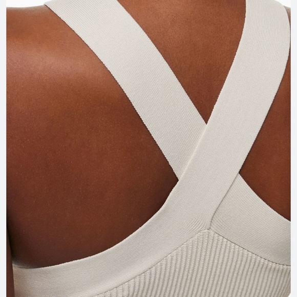 Aritzia Babaton Criss Cross Knitted Tank - Picture 4 of 4